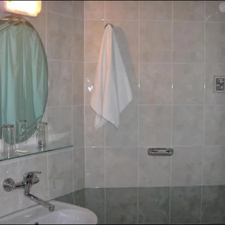 Family Phoenix * קיטן