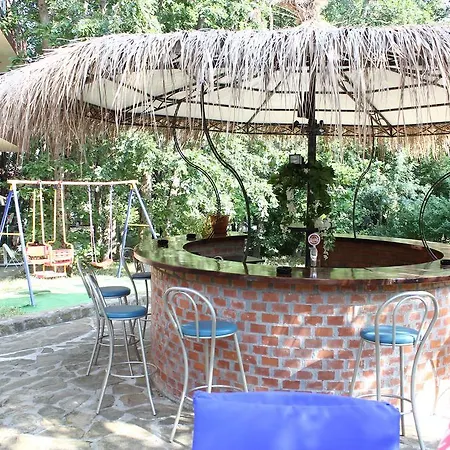 Отель Family Phoenix Китен